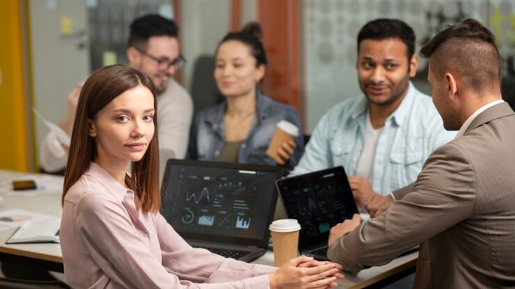 Разработка ботов и AI-ассистентов